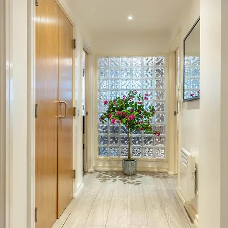Apartment Charming Grand 2 Bedroom With Free Parking Birmingham