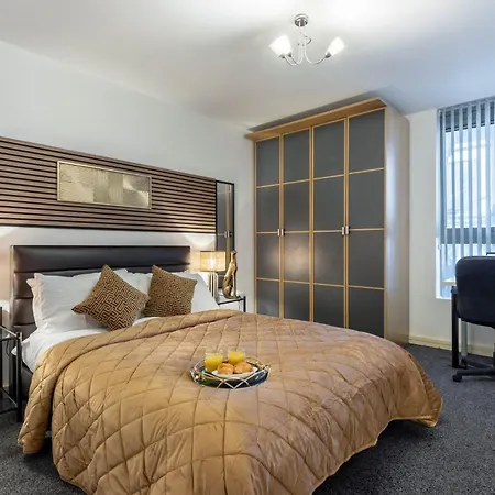 Apartment Charming Grand 2 Bedroom With Free Parking *